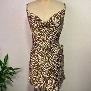 ❣️Stunning Sexy Zebra Print Silky Mini Dress with Cutout Detail ACOA Small❣️